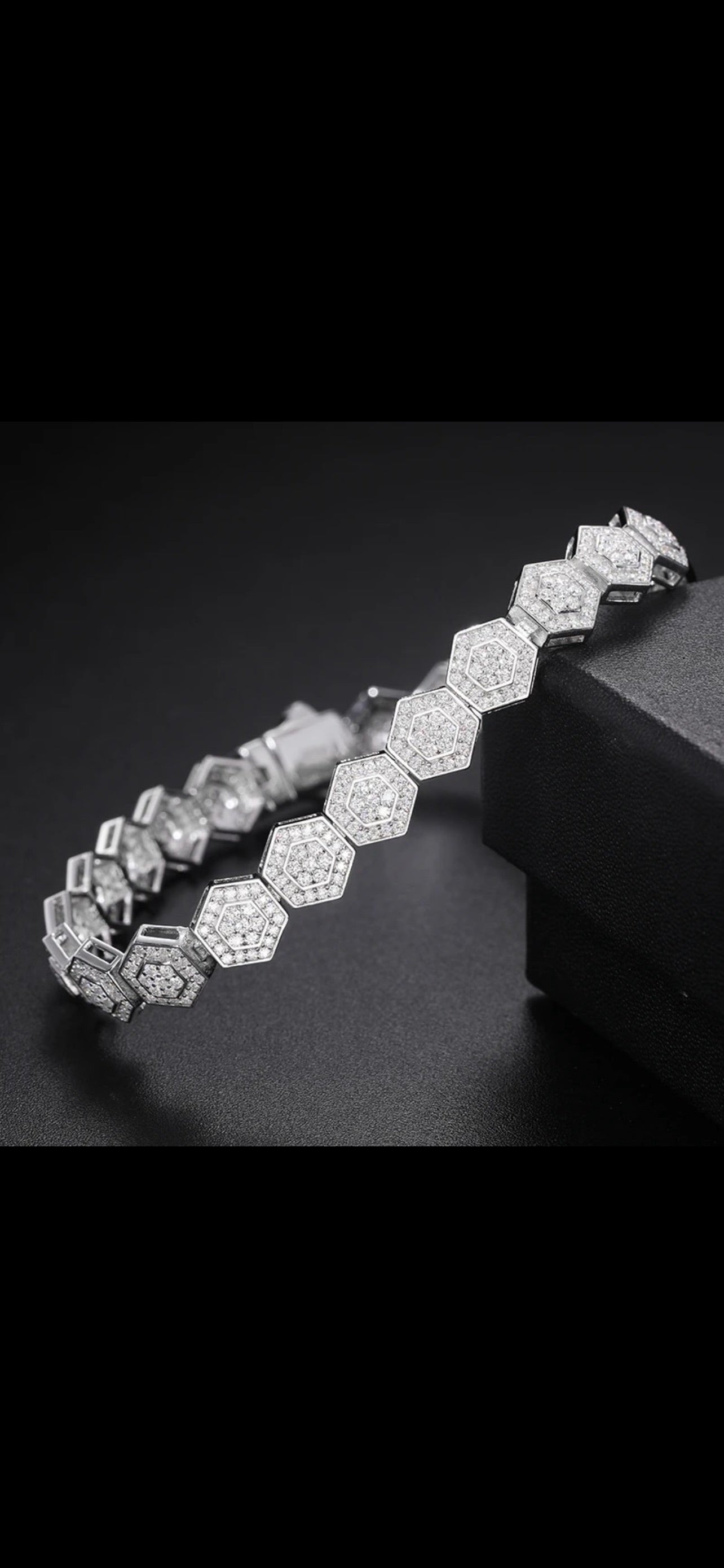 VVS Moissanite Geometric Hexagon Bracelet