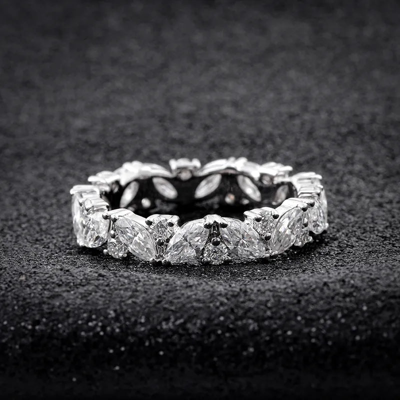 Marquise & Round Moissanite Diamond Leaf Band